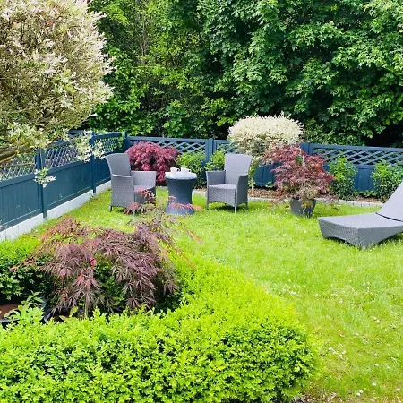 아파트 Ankerplatz 샬베우츠